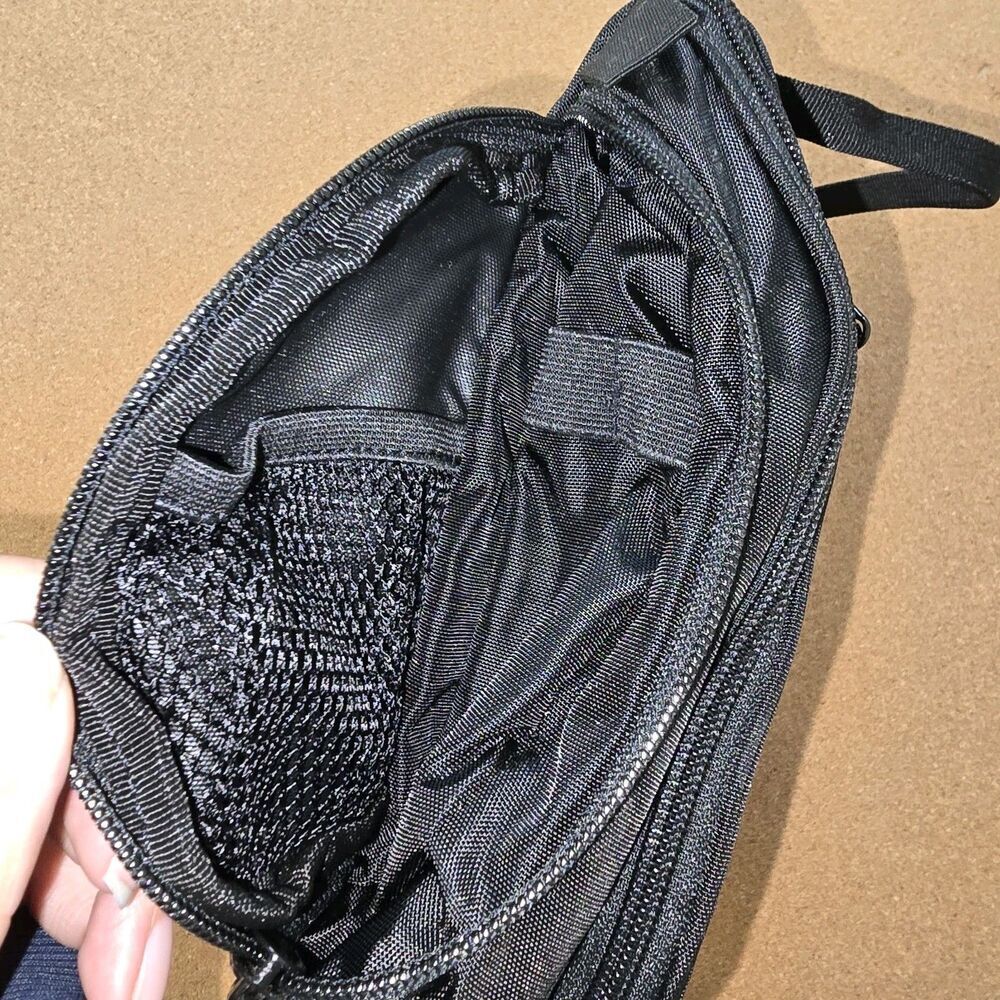 LL Bean Personal Organizer Hanging Travel Toiletry Bag Medium Black (B3) - Picture 4 of 9